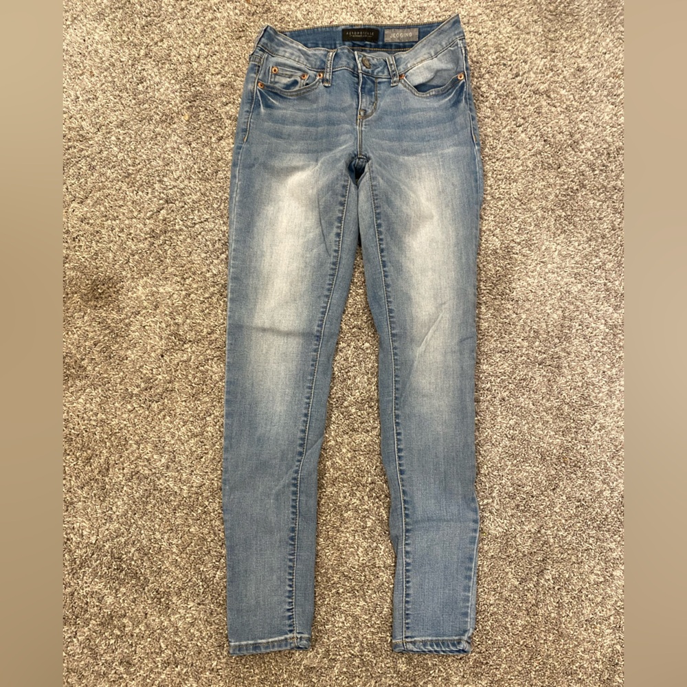 Aeropostale Blue Skinny Jeans Classic Style